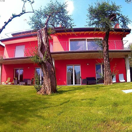マルチェージネCasa Simoneアパートメント エクステリア 写真