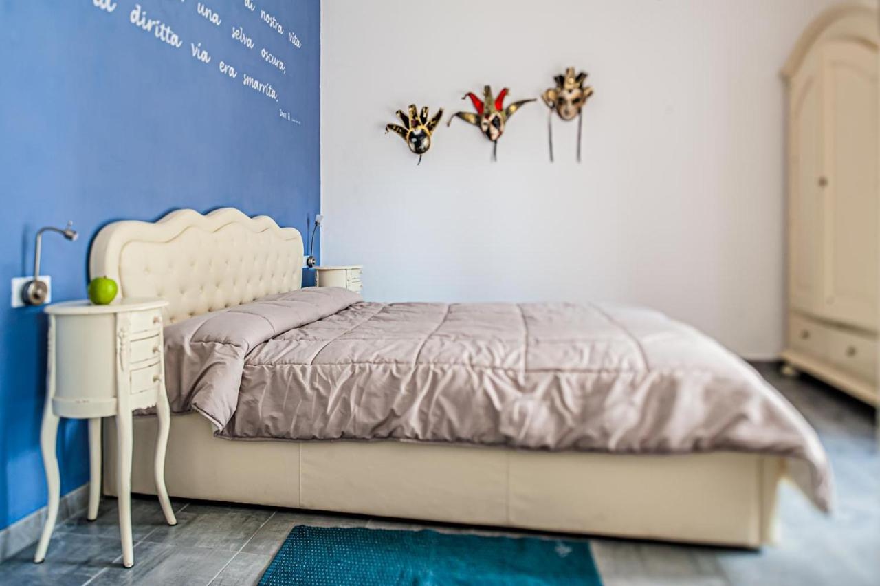 マルチェージネCasa Simoneアパートメント エクステリア 写真