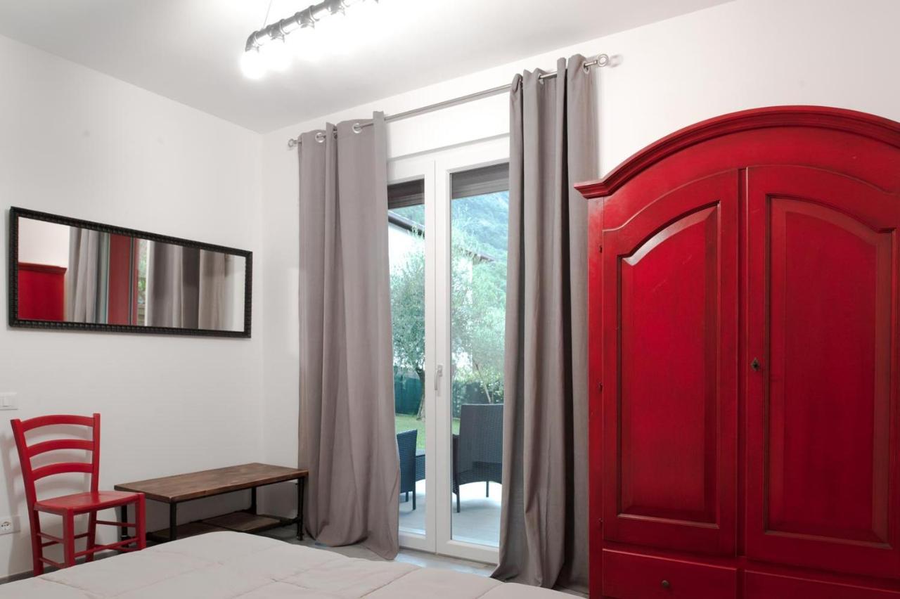 マルチェージネCasa Simoneアパートメント エクステリア 写真