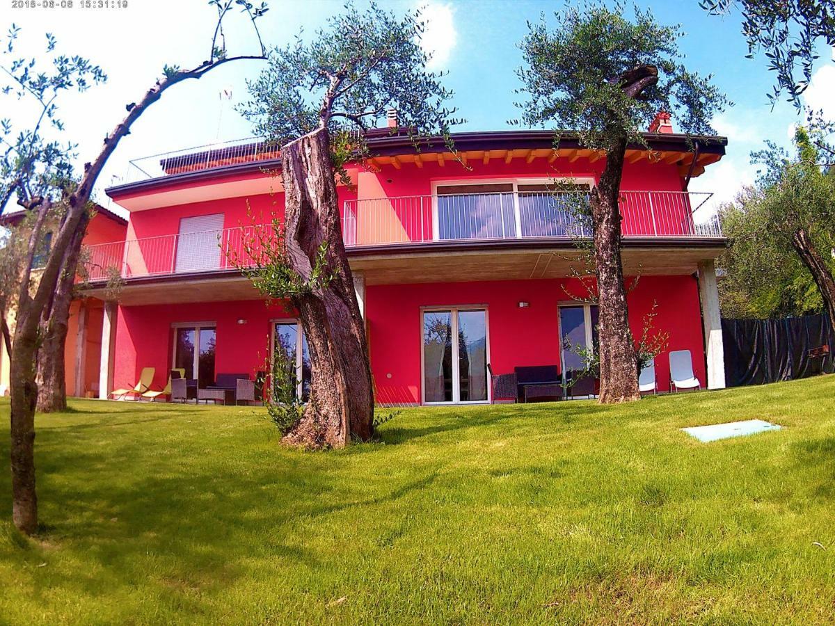マルチェージネCasa Simoneアパートメント エクステリア 写真