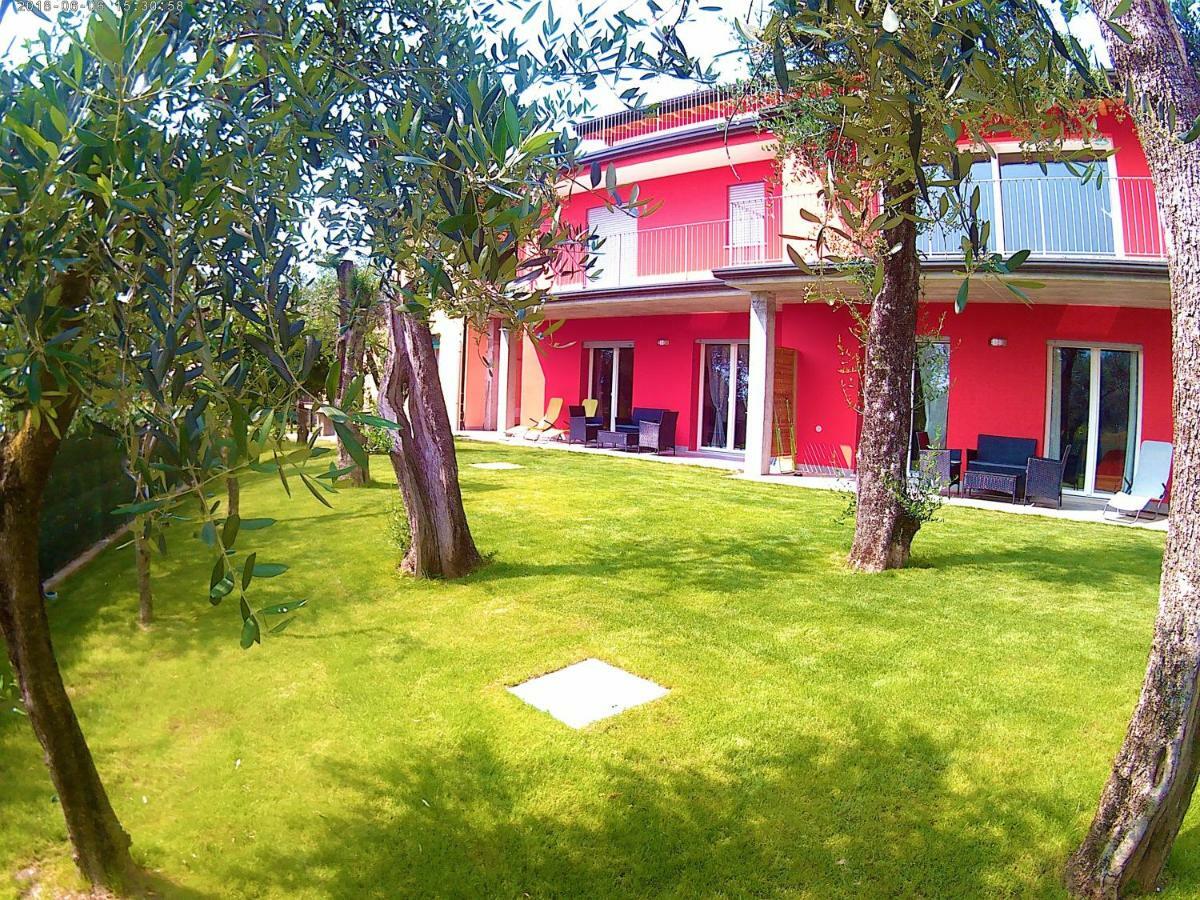 マルチェージネCasa Simoneアパートメント エクステリア 写真